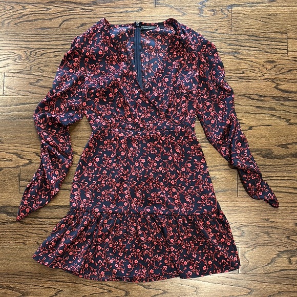 Pink Fit and Flare Dress with Bishop Sleeves V-Neck - Picture 1 of 3